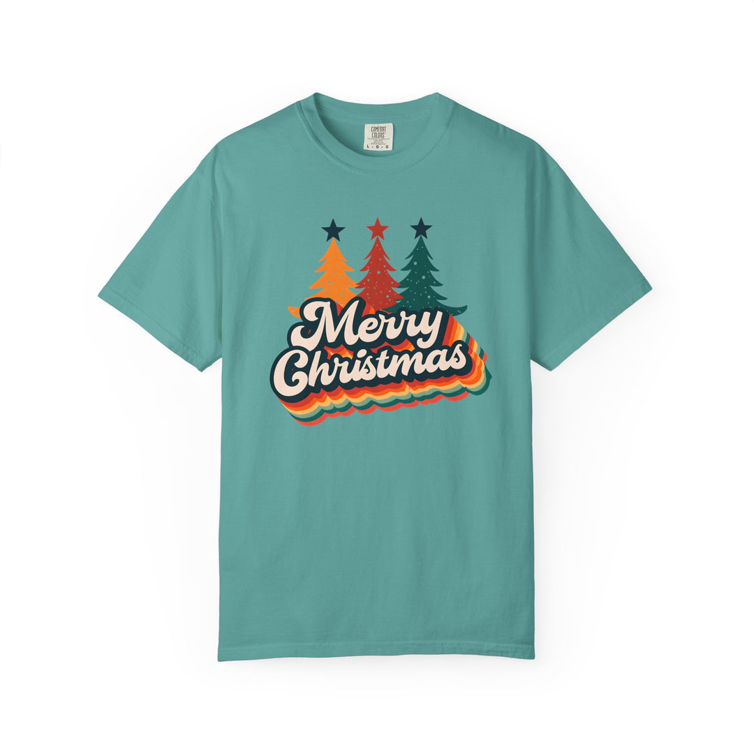 Retro Merry Christmas T-Shirt | Vintage Holiday Graphic Tee | Festive 70s Style Christmas Shirt for Women & Men- Ten & Timber