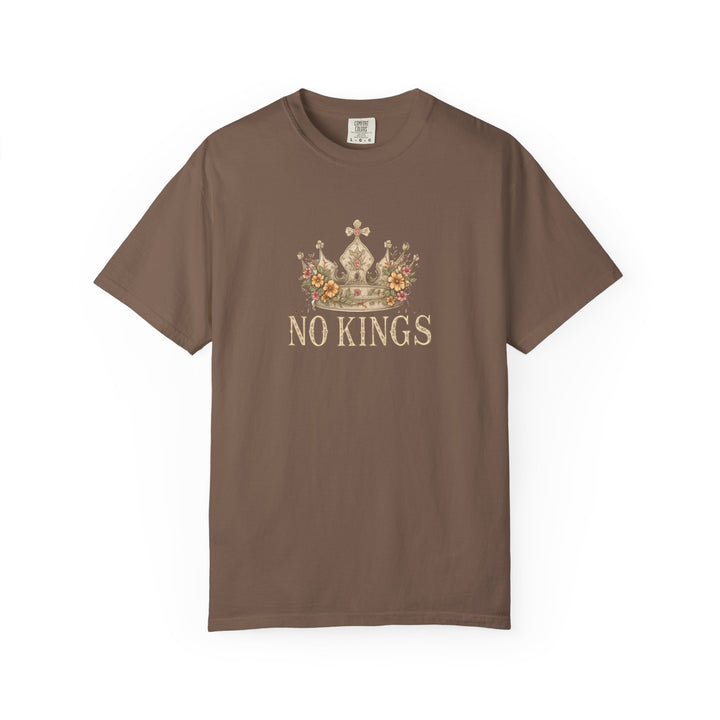 No Kings T-Shirt | Anti-Monarchy Crown Graphic Tee- Ten & Timber
