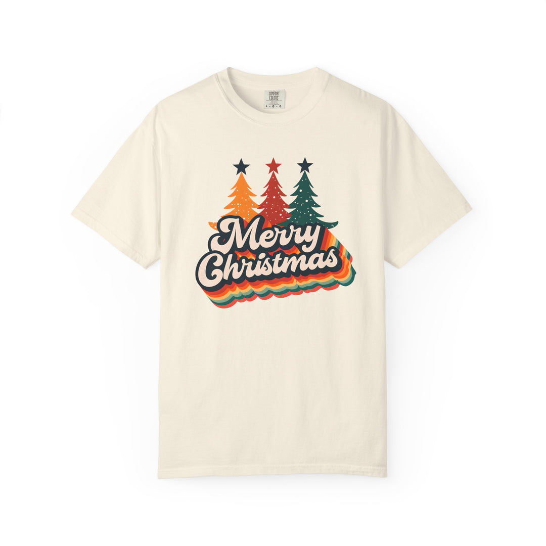 Retro Merry Christmas T-Shirt | Vintage Holiday Graphic Tee | Festive 70s Style Christmas Shirt for Women & Men- Ten & Timber