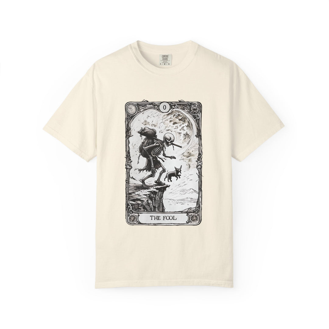 Tarot-Inspired Graphic T-Shirt, Unisex Tee, Bohemian Style Top, Perfect for Tarot Lovers, Casual Wear, Gift for Spiritual Seekers