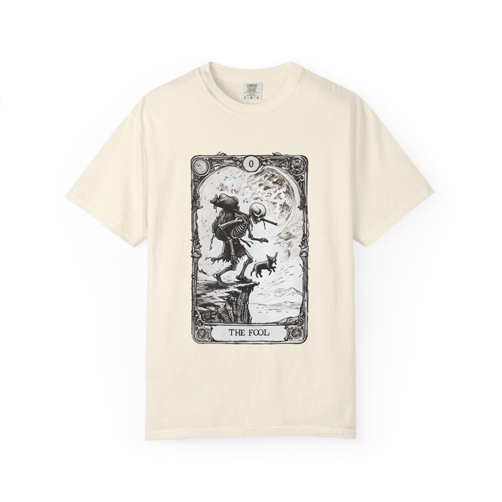 Tarot-Inspired Graphic T-Shirt, Unisex Tee, Bohemian Style Top, Perfect for Tarot Lovers, Casual Wear, Gift for Spiritual Seekers