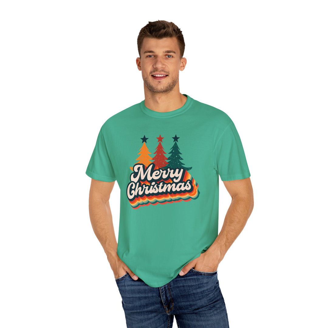 Retro Merry Christmas T-Shirt | Vintage Holiday Graphic Tee | Festive 70s Style Christmas Shirt for Women & Men- Ten & Timber