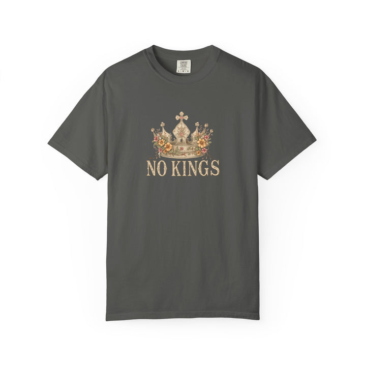 No Kings T-Shirt | Anti-Monarchy Crown Graphic Tee- Ten & Timber