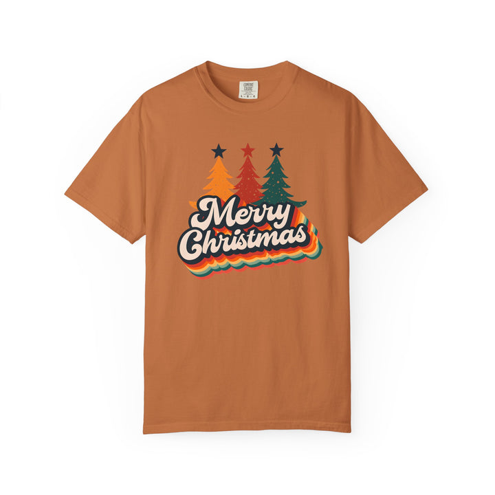 Retro Merry Christmas T-Shirt | Vintage Holiday Graphic Tee | Festive 70s Style Christmas Shirt for Women & Men- Ten & Timber
