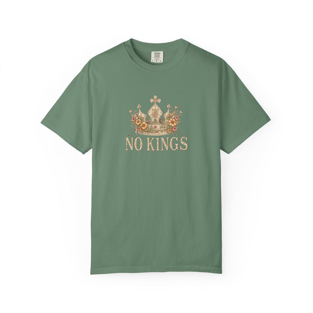 No Kings T-Shirt | Anti-Monarchy Crown Graphic Tee- Ten & Timber